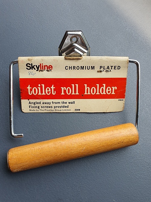 Vintage Skyline Chromium Plated Toilet Roll Holder