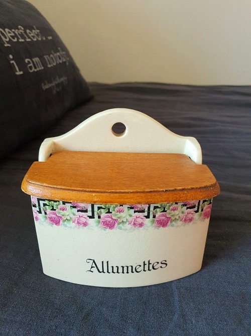 Antique French Ceramic Allumettes Match Strike Box - 1930년대 플라워패턴