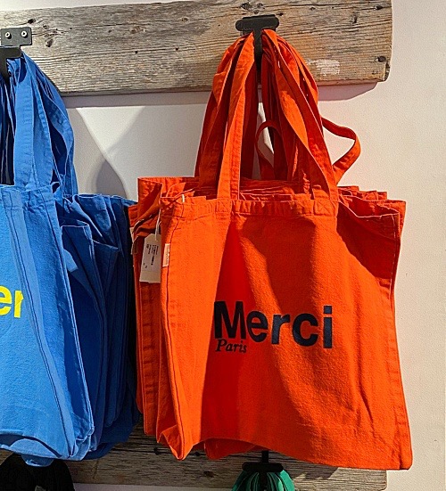 (새상품) 파리 편집샵 정품 Merci 라지  에코백  - 2023년 새로운 컬러 오렌지 (네이비)